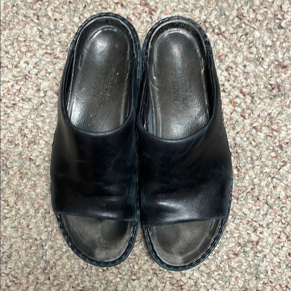 Naot Black Leather wedge Slide Sandals - Picture 4 of 10